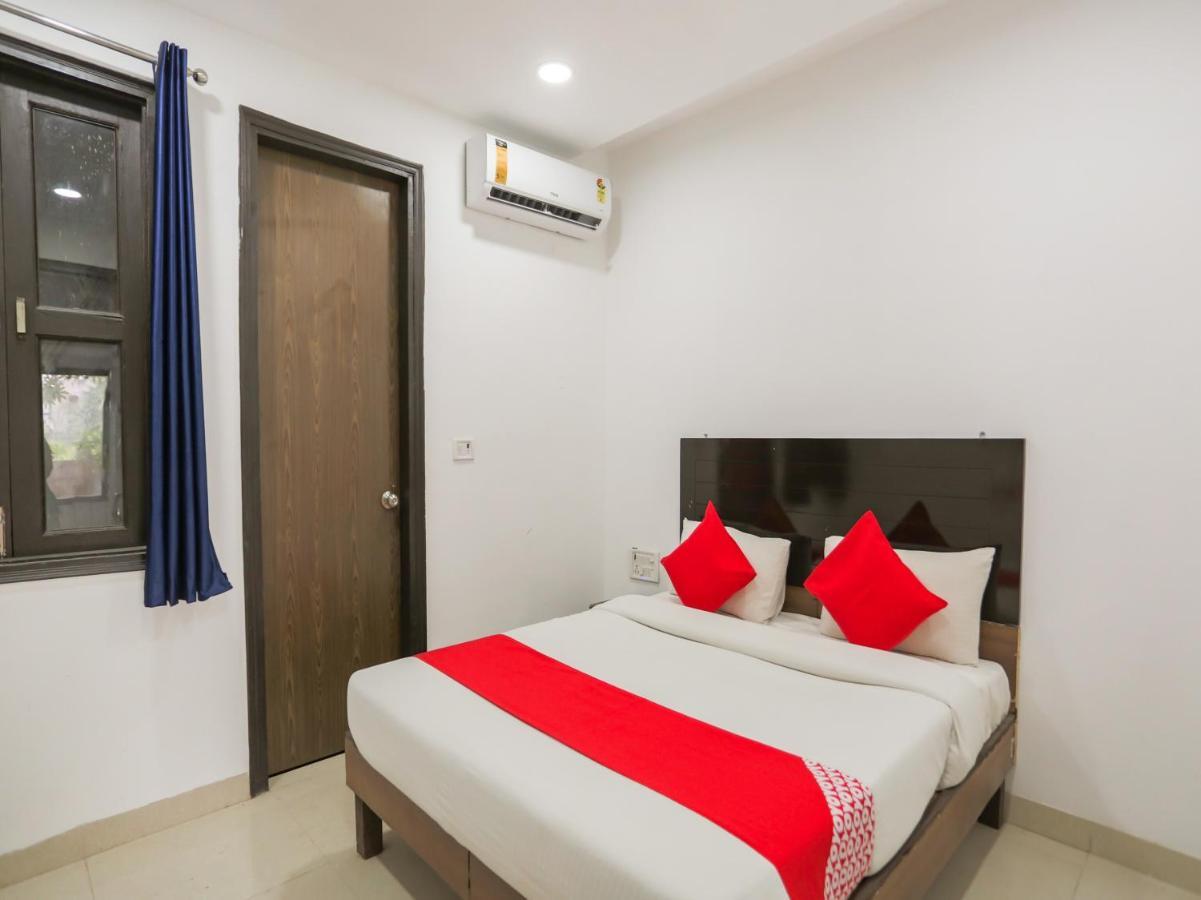 Hotel Oyo 74279 Prime Rohini Delhi (National Capital Territory of India)